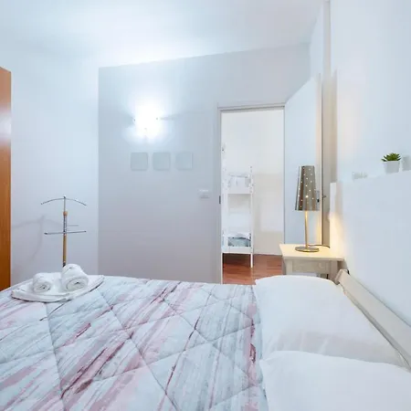 [LOFT8] Riccione Vista Mare, elegante soggiorno Exterior foto