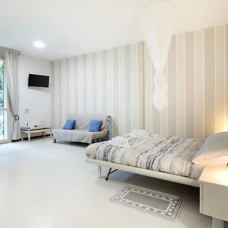 [LOFT8] Riccione Vista Mare, elegante soggiorno Exterior foto